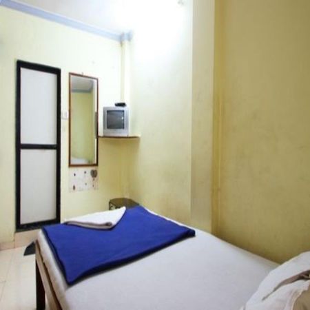 Sahara Inn Guest House Мумбай Екстериор снимка